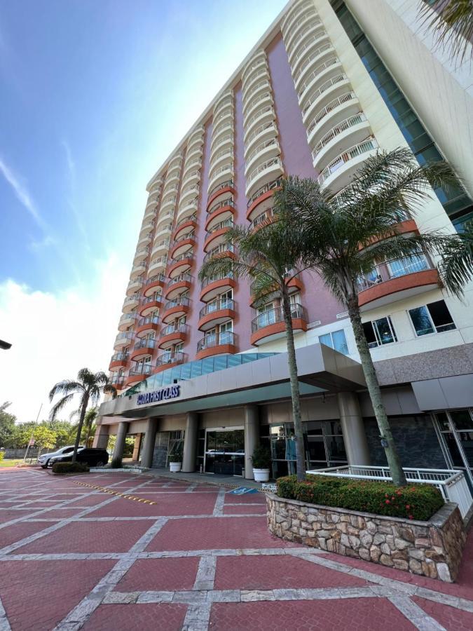 Apartahotel Flat Com Vista Panoramica -15- Na Barra Da Tijuca - Estacionamento Gratuito - Frigobar - Ar Condicionado - Piscina - Academia - Balsa Gratis - Varanda - Vista Parcial Mar E Lagoa
