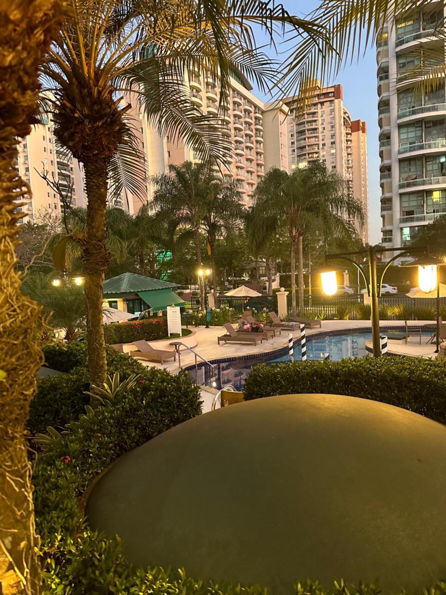Apartahotel Flat Com Vista Panoramica -15- Na Barra Da Tijuca - Estacionamento Gratuito - Frigobar - Ar Condicionado - Piscina - Academia - Balsa Gratis - Varanda - Vista Parcial Mar E Lagoa